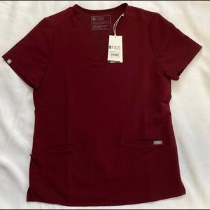 FIGS burgundy Casma top!